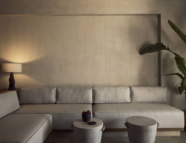 Signaturepoolsuite Interior
